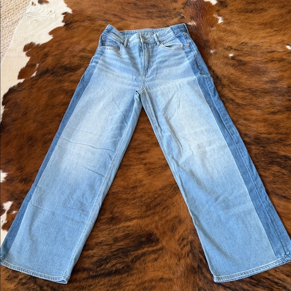 American Eagle Outfitters Super High Rise Baggy Wide Leg Jeans - Picture 2 of 11